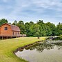 5 Mi to Jay Peak Resort: Cabin w/ Pond Access!