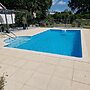Apartment With Swimming Pool, Wifi