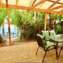Lakeside Getaway - 4BR Jetty Wi-fi Waterfront