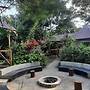 Furahia Eco Inn