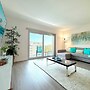 Top Location Waterfront Balcony Dream