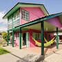 Pleasant Townhouse w/ BBQ 90m From the Sea Rdd657