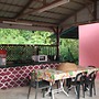 Capital O 91187 D'dusun Raudhah Chalet