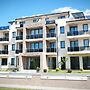 Aquarius Apartments