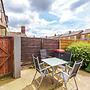 16 Hayfield Road