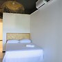 Airport Manini Lodge Studio 5