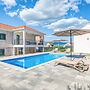 Villa Elegant Stone