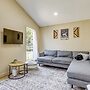 3 Mi to Dtwn! Group-friendly Getaway in Temple