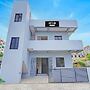 Hotel Crpf V7 Service Apartment