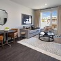 Luxury Apartments by Hyatus White Plains