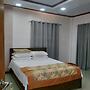 Lalies Inn
