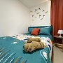 Mountain View, Pool & Gym (2506)