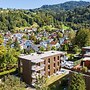 Urban-Apartmenthaus zwischen Berg und See