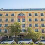 Pha Din Hotel
