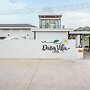 Daisy Villa