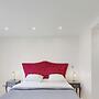 Kimia Suite Room