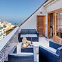 Retreat w Ocean Views Private Parking Ensuite