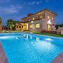 Real Dream Villa by Fidalsa
