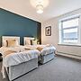 Modern Affordable Home - Contractors Leisure
