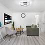 Fast Wi-fi Free Parking 10 Mins to City Centre