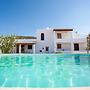 Villa Can Sunyer 5 Bedroom Villa With Views of Las Salines