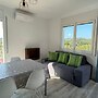 Villa Independiente con Piscina y Vistas