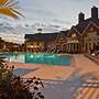 Peaceful Polaris Penthouse 2BR W D Balcony