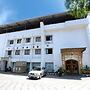 Super Townhouse Dona Castle