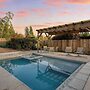 Pool + Hot Tub + Firepit + Game Room Minutes From Sebastopol & Russian