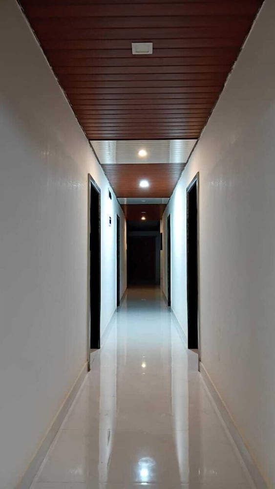 Hotel Jijau Darbar