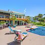 Mango Shores
