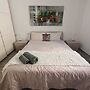 Pembroke Double Room with Private Bath