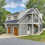1 Block to Usna Stadium: Modern Annapolis Home!