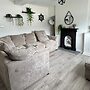 Charming Middlewich House - Sleeps 4