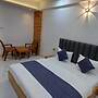 Hotel The Grand Jashi Residency