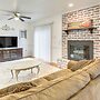 23 Mi to Nola: Cozy & Quaint Destrehan Townhome