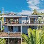 Hillcrest Retreat with River Views