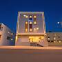 Fabhotel Srikara Grand Luxury Rooms