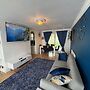 Modern and Spacious 3 Bed Retreat - Bracknell