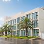 RM Campana Hotel