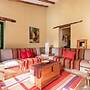 w Peaceful 4BR Villa With Nature View