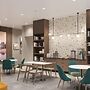 La Quinta Inn & Suites By Wyndham Tracy