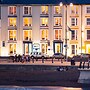 Richmond Hotel