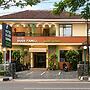 Hotel Budi Famili Budget Syariah