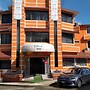 LOS GIRASOLES HOTEL