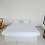 Golden Sands Desert Camp and Resort