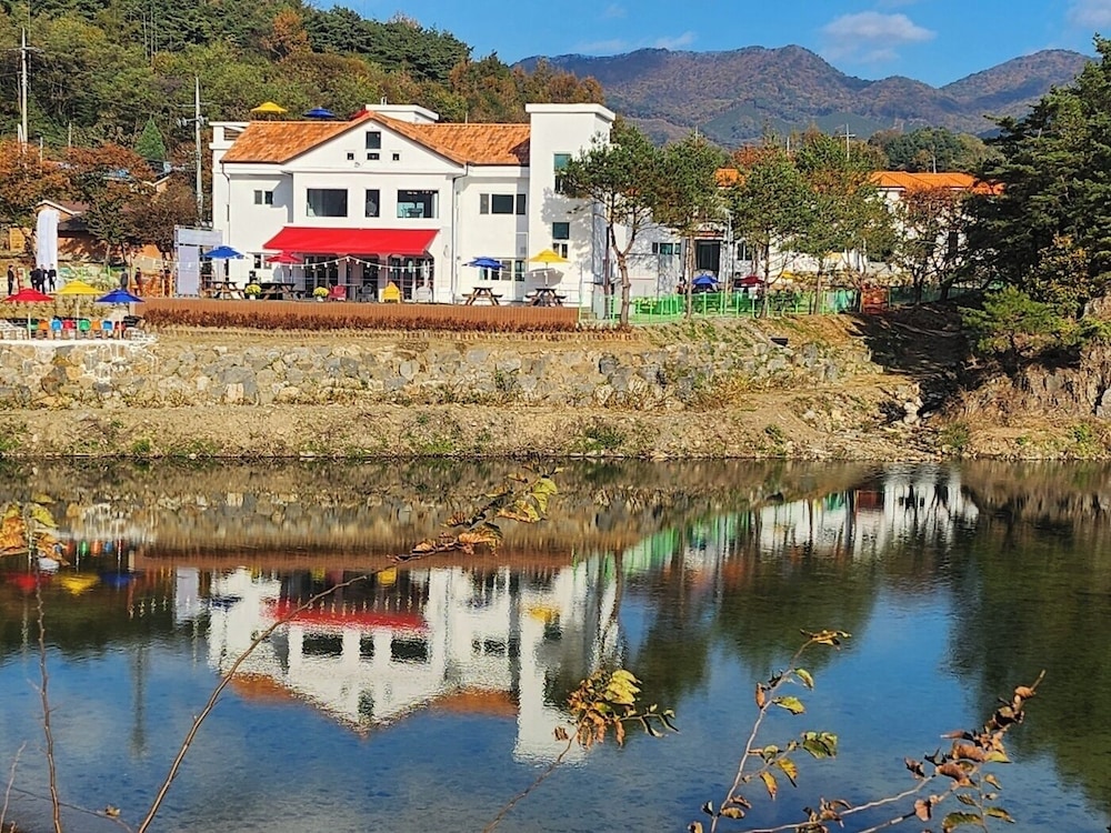 Harmony Art Village