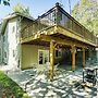 13 Mi to Lumen Field & Dtwn Seattle! Cozy Retreat