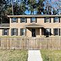 Large Home Sleeps 10 By Beach & City