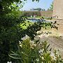 Le Clos 1003